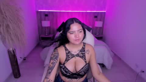 allyson_brownn online show from December 2025 09:53:01 PM