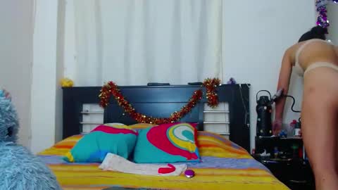 Snapshot of allyson_collins_ chatting on February 2025 12:16:01 AM Allyson collins online show from February 2025 12:16:01 AM