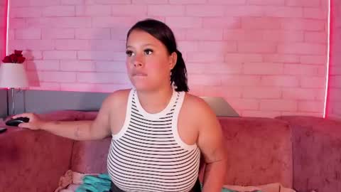 Snapshot of alma_rivers chatting on August 2026 03:58:02 PM alma_rivers online show from August 2026 03:58:02 PM