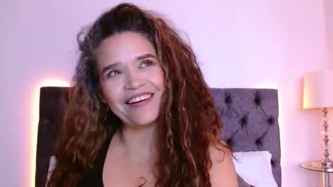 Snapshot of alma_sexyy chatting on February 2025 04:55:01 PM Alma online show from February 2025 04:55:01 PM