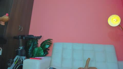 Alma Castillo online show from December 2024 02:40:01 AM