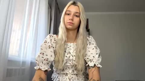 Arina online show from September 2025 08:17:01 AM