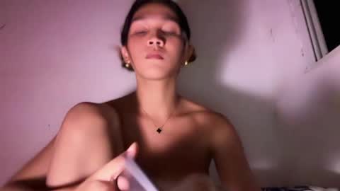 larah online show from May 2026 12:33:01 PM