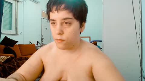 Almond online show from March 2026 08:33:01 PM