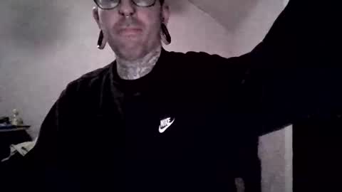 Snapshot of aloewish chatting on November 2025 08:31:01 AM Aloe online show from November 2025 08:31:01 AM