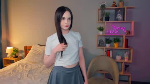 Alona online show from May 2026 07:08:01 PM