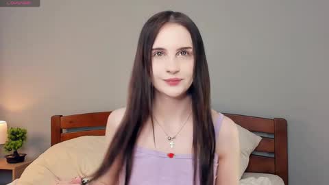 Alona online show from May 2026 07:11:02 PM
