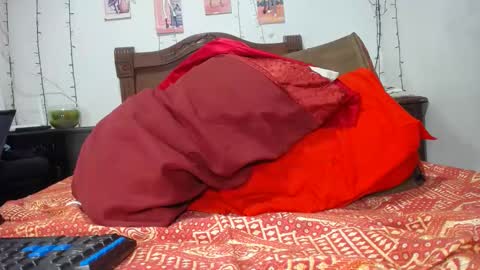 alondra online show from December 2024 05:51:02 AM