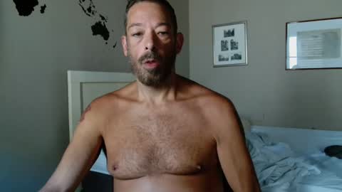 Snapshot of alph4beto chatting on February 2025 01:28:01 PM ALPH4BETO online show from February 2025 01:28:01 PM