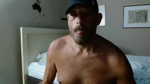 Snapshot of alph4beto chatting on February 2025 01:33:01 AM ALPH4BETO online show from February 2025 01:33:01 AM