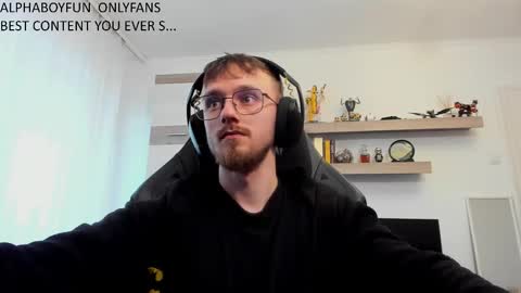 Snapshot of alphaboyfun chatting on January 2026 01:47:02 PM Andi online show from January 2026 01:47:02 PM