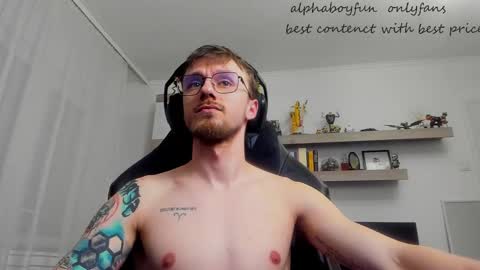 Snapshot of alphaboyfun chatting on February 2026 06:30:01 PM Andi online show from February 2026 06:30:01 PM