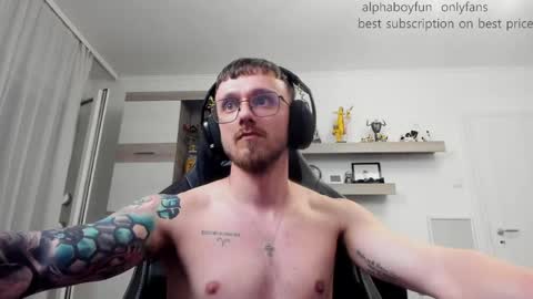 Snapshot of alphaboyfun chatting on June 2026 06:32:02 PM Andi online show from June 2026 06:32:02 PM
