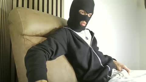 Snapshot of alphafindomhot chatting on November 2025 06:52:01 PM alphafindomhot online show from November 2025 06:52:01 PM