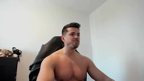 Snapshot of alphagodleatherking92 chatting on May 2026 01:31:01 PM LeatherMaster online show from May 2026 01:31:01 PM