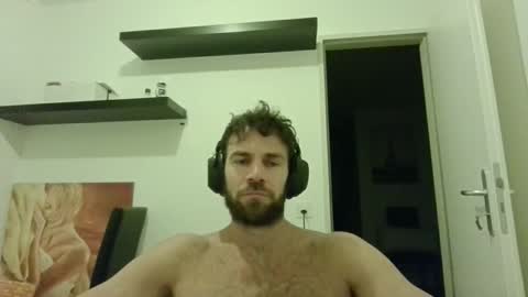 alphah_hunk online show from October 2025 07:46:02 PM