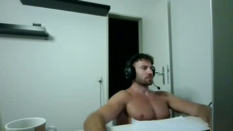 Snapshot of alphah_hunk chatting on July 2026 08:22:02 PM alphah_hunk online show from July 2026 08:22:02 PM