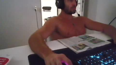 Snapshot of alphah_hunk chatting on July 2026 04:23:02 PM alphah_hunk online show from July 2026 04:23:02 PM