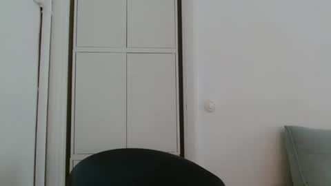 Snapshot of alphahung23 chatting on November 2025 10:04:02 AM alphahung23 online show from November 2025 10:04:02 AM