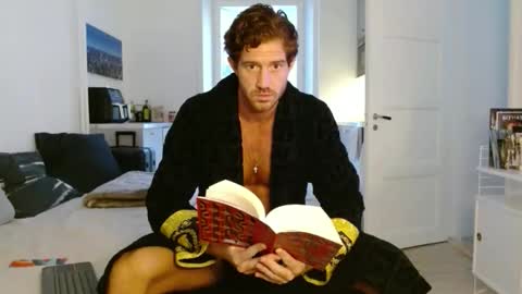 Snapshot of alphahung23 chatting on November 2025 07:29:01 AM alphahung23 online show from November 2025 07:29:01 AM