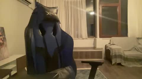 AlphAndre online show from February 2025 06:12:01 PM