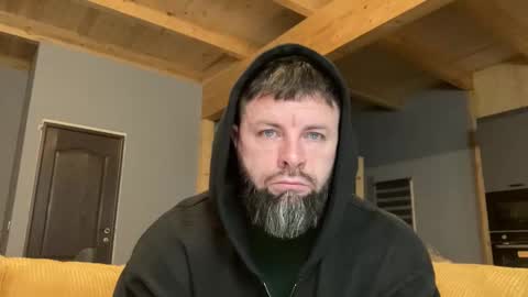 Snapshot of alphasparks chatting on December 2025 03:44:02 AM Jhonny online show from December 2025 03:44:02 AM