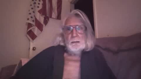Snapshot of alphauniform chatting on March 2026 11:17:02 AM AlphaUniform online show from March 2026 11:17:02 AM