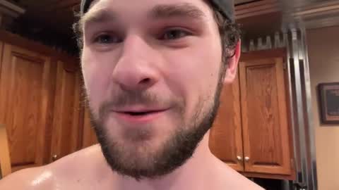 Snapshot of alphazack14 chatting on February 2025 12:40:02 AM alphazack14 online show from February 2025 12:40:02 AM