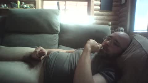 Snapshot of alrichough4 chatting on February 2025 07:05:01 PM Alric online show from February 2025 07:05:01 PM