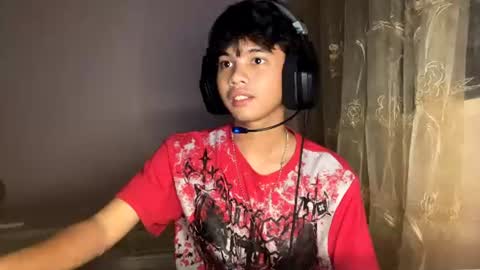 Snapshot of alt_femboy chatting on June 2026 06:10:01 PM alt_femboy online show from June 2026 06:10:01 PM