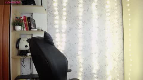 Snapshot of altair_x chatting on December 2025 08:35:01 PM altair_x online show from December 2025 08:35:01 PM