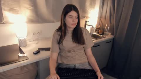 Melissa online show from March 2025 11:42:02 AM