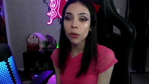 Snapshot of altsofie chatting on December 2024 02:33:01 PM Sofie Kimino online show from December 2024 02:33:01 PM