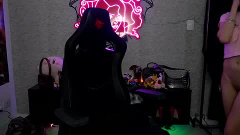 Snapshot of altsofie chatting on December 2024 10:44:02 AM Sofie Kimino online show from December 2024 10:44:02 AM