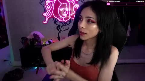 Snapshot of altsofie chatting on December 2024 07:24:02 AM Sofie Kimino online show from December 2024 07:24:02 AM