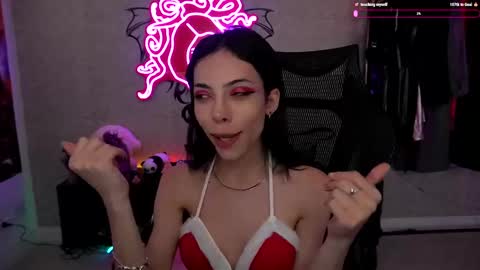 Snapshot of altsofie chatting on December 2024 10:28:01 AM Sofie Kimino online show from December 2024 10:28:01 AM