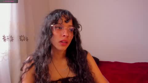 Snapshot of aluna_0310 chatting on January 2025 08:39:02 PM . . online show from January 2025 08:39:02 PM