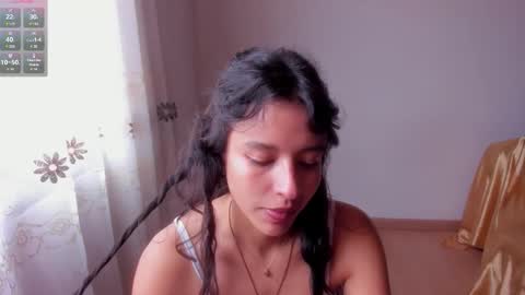 Snapshot of aluna_0310 chatting on October 2025 05:23:02 PM . . online show from October 2025 05:23:02 PM