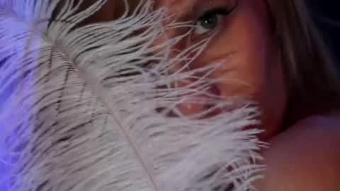 Alvuwka online show from January 2026 08:19:02 AM