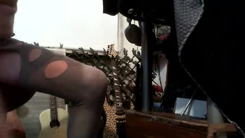 Snapshot of alwaysniceguy2 chatting on July 2026 01:38:01 AM HoneyMelonGuy online show from July 2026 01:38:01 AM