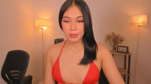 alwina_williams online show from April 2026 06:38:01 PM