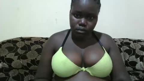 Snapshot of alyabeiby chatting on October 2025 02:22:02 AM alyabeiby online show from October 2025 02:22:02 AM