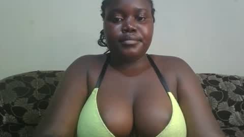 Snapshot of alyabeiby chatting on November 2025 04:38:02 PM alyabeiby online show from November 2025 04:38:02 PM