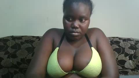 Snapshot of alyabeiby chatting on November 2025 06:39:01 PM alyabeiby online show from November 2025 06:39:01 PM