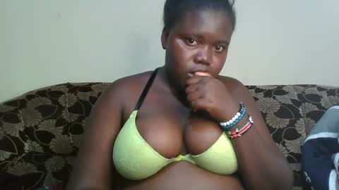 Snapshot of alyabeiby chatting on November 2025 06:35:02 AM alyabeiby online show from November 2025 06:35:02 AM