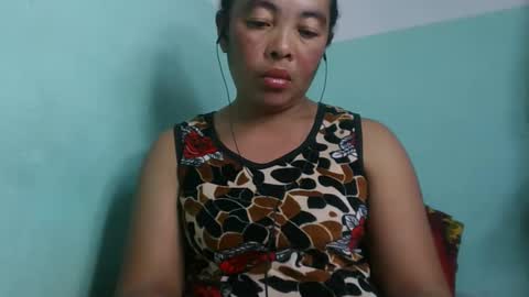 Snapshot of alypierette chatting on May 2026 05:20:01 PM alypierette online show from May 2026 05:20:01 PM