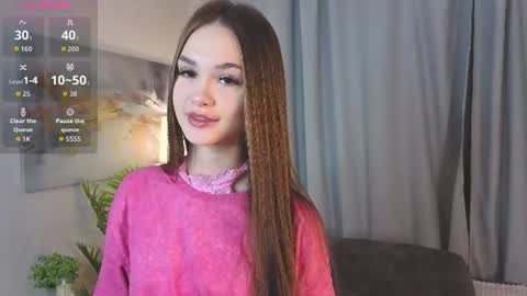 Snapshot of alyshaplescia chatting on June 2026 04:15:01 PM Mona online show from June 2026 04:15:01 PM
