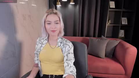 Alysia online show from September 2025 01:46:01 PM