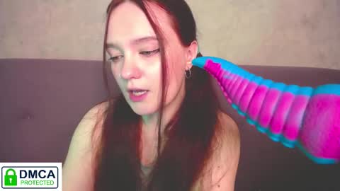 Alyssa online show from November 2025 02:57:02 AM