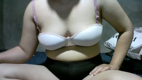 alyssa_hope online show from February 2025 11:27:01 PM